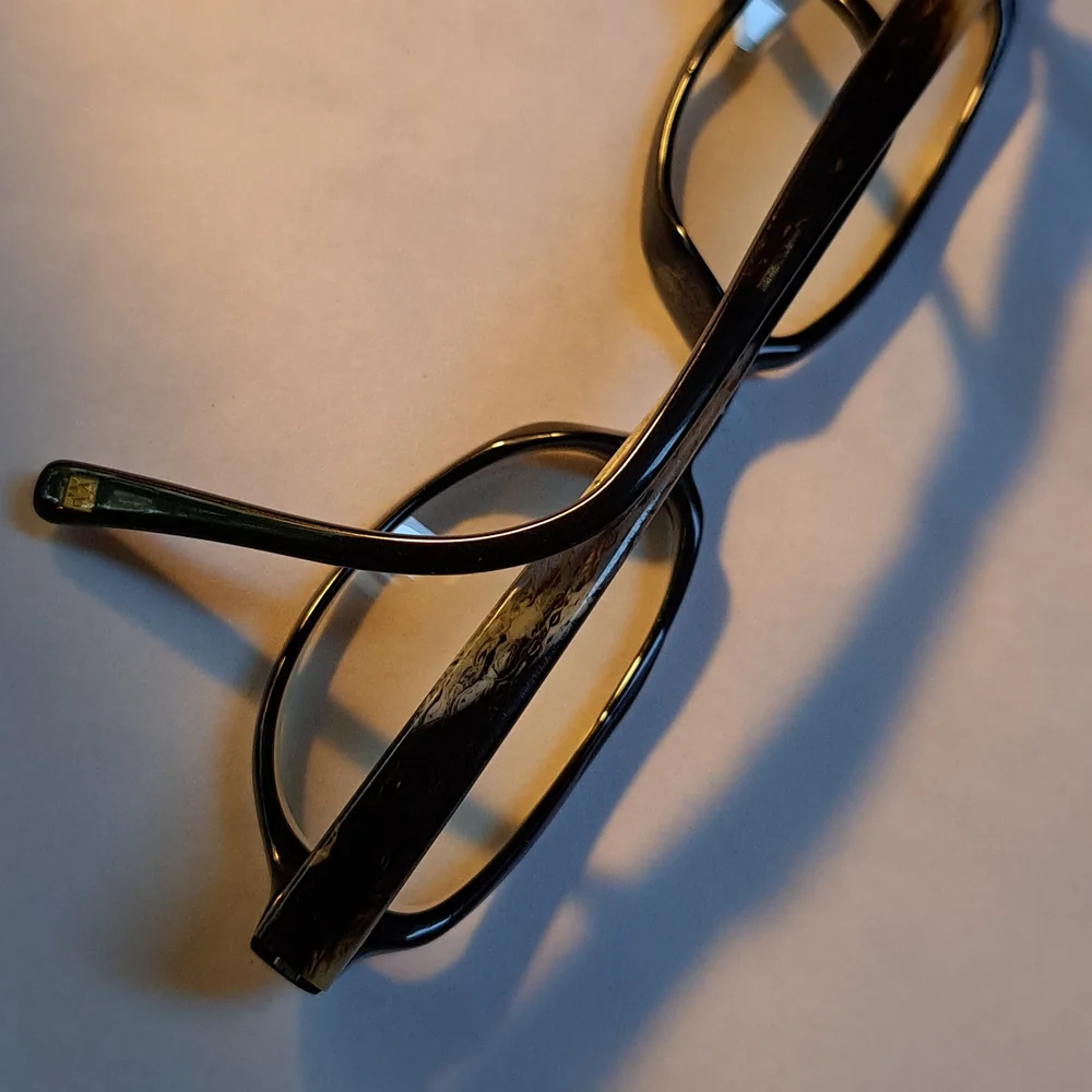 Vera Wang Stylish Black and Grey Eyeglasses. CLOSING SALE.